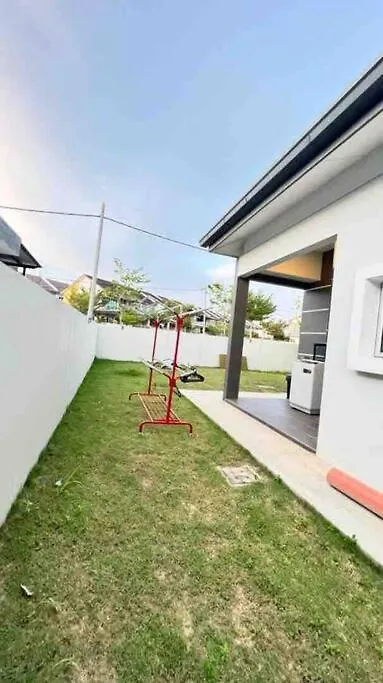 Camelia Homestay Malacca 0*,  Malaysia